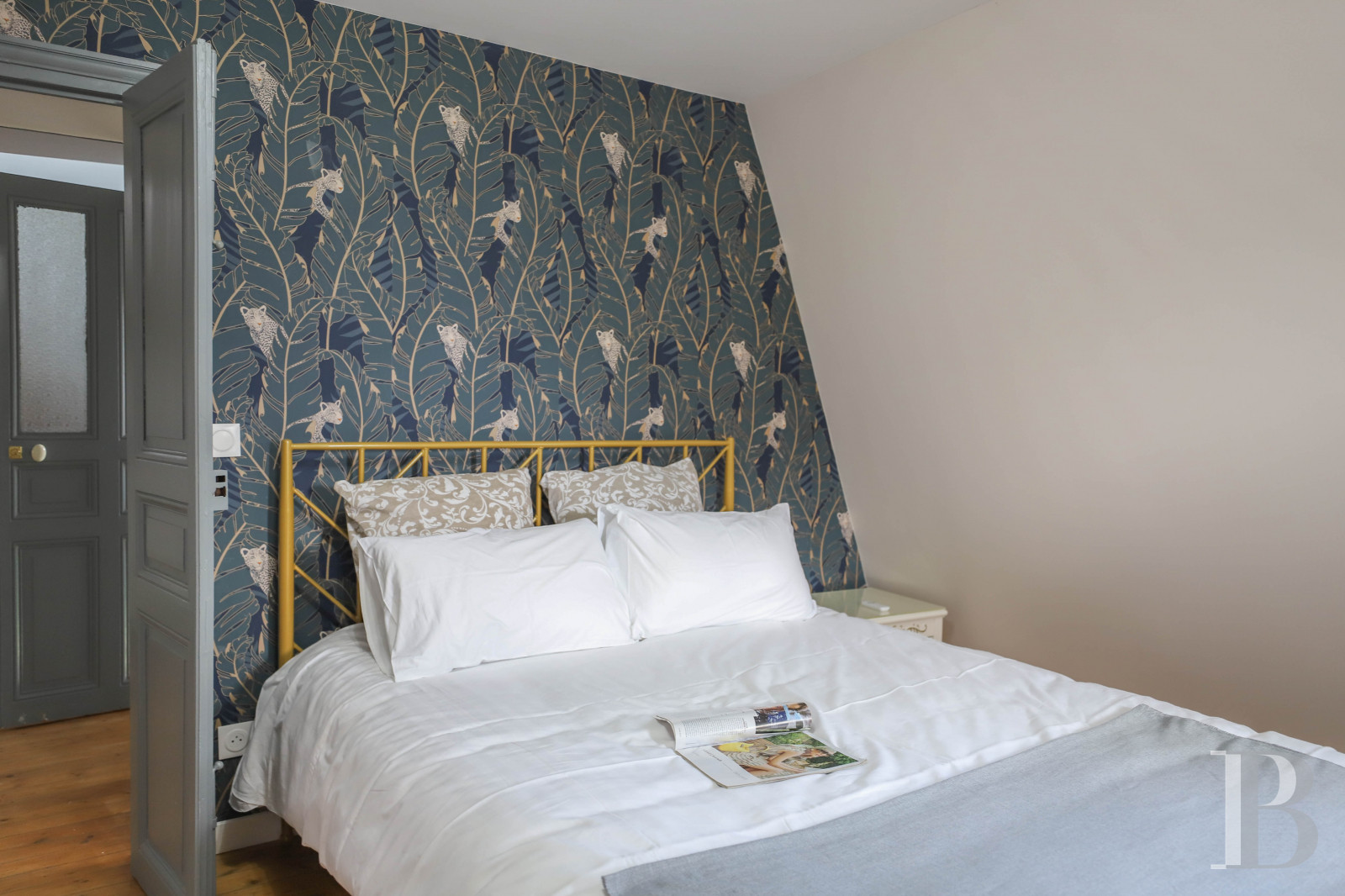 A fully renovated 1900s private mansion in a village in Perche, just an hour and a half from Paris - photo  n°25